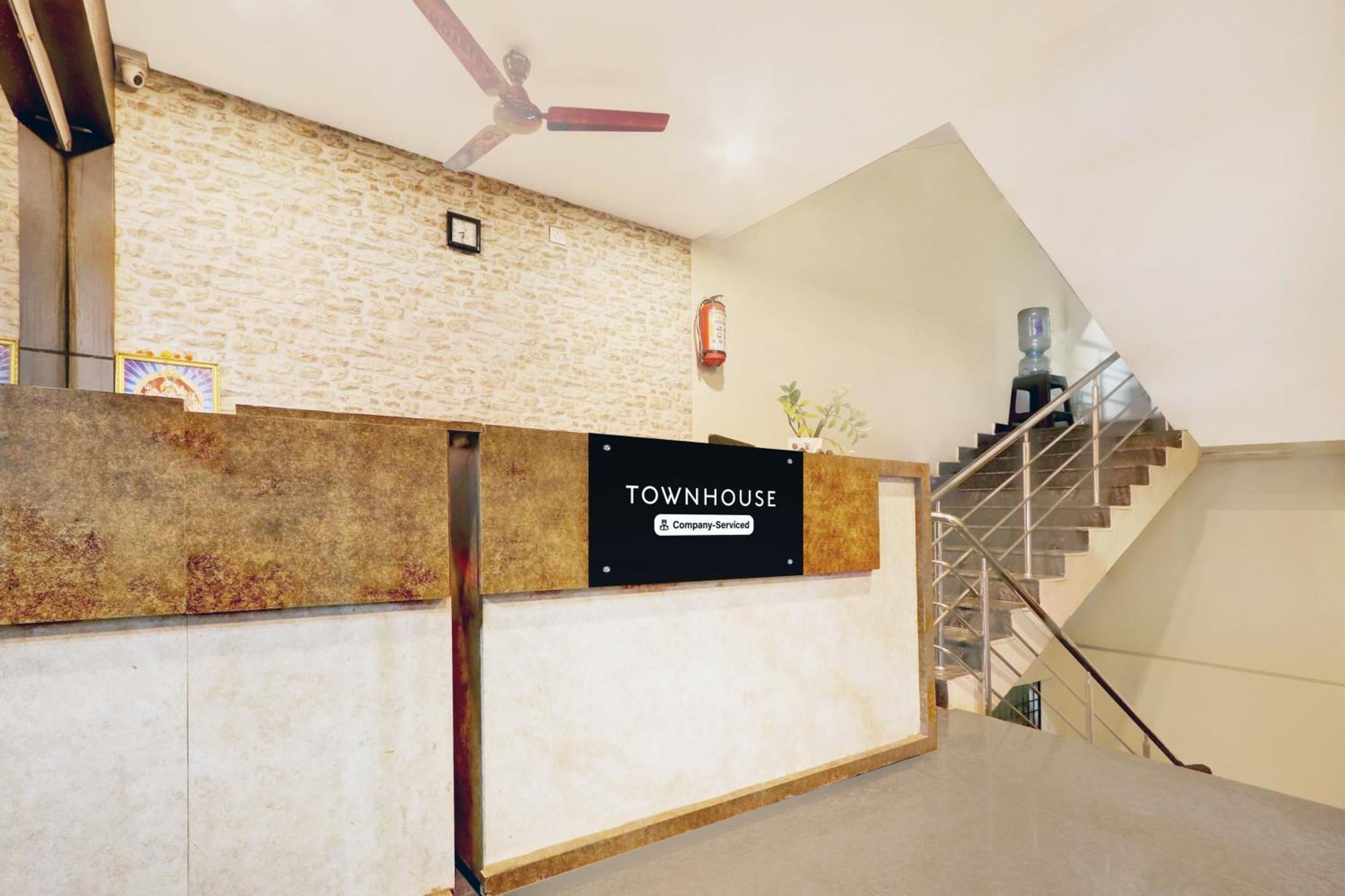 Super Townhouse Daba Garden Road Hotel Visakhapatnam Exterior foto